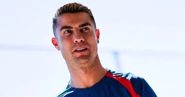 رونالدو يعود إلى الرياض بطائرته الخاصة بعد مغادرة معسكر البرتغال
