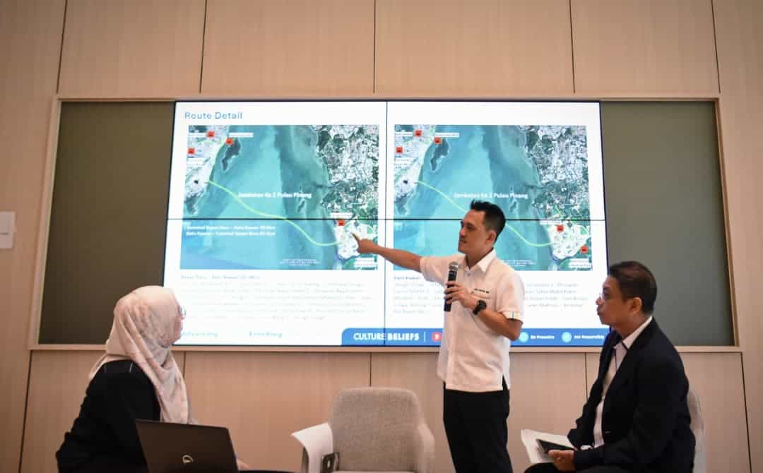 Penang Plans New CAT Bridge Bus Hyperlink Between Island and Mainland Penang Plans New CAT Bridge Bus Hyperlink Between Island and Mainland