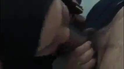 Jilbab Hitam Baju Merah Kotak Nyepong Ngewe Dood Stream