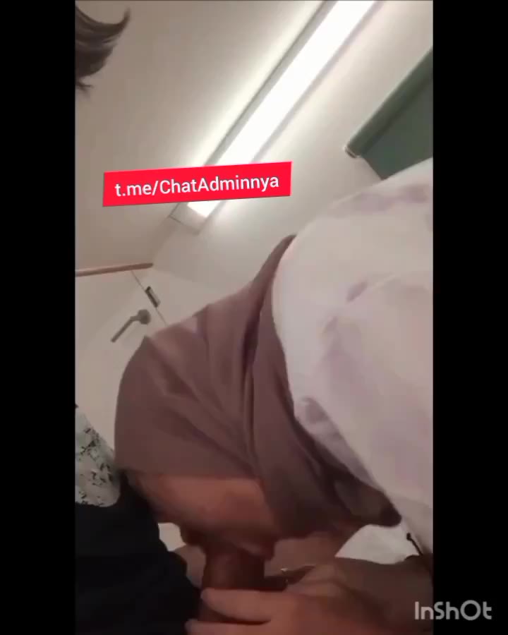 Hijab Pink Sepong Mantan Sambil Kuliah Doodsflix