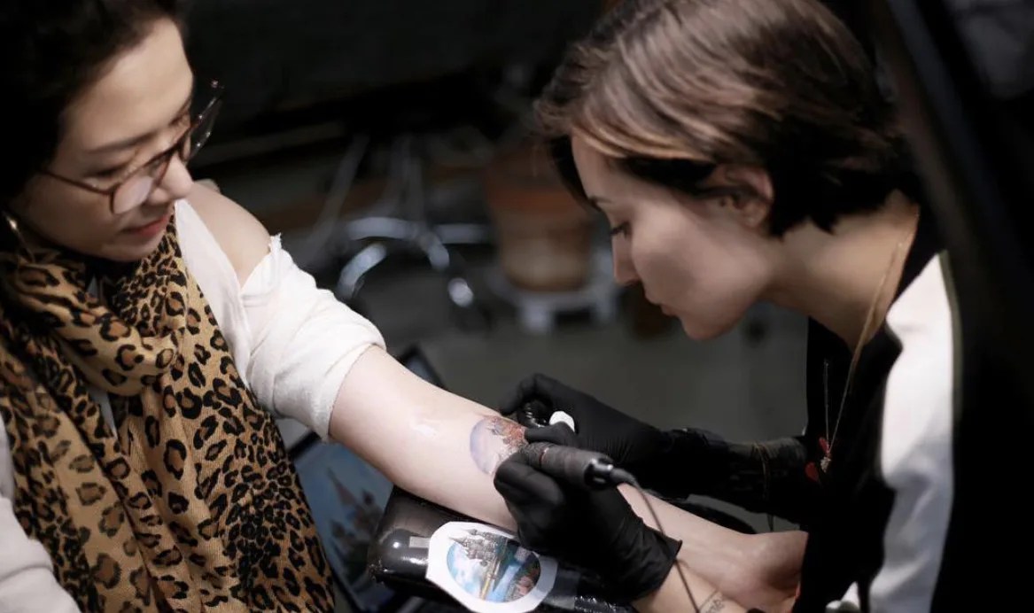 Meet Five Female Tattoo Artists Transforming The Industry 1000_x_1200_jpg