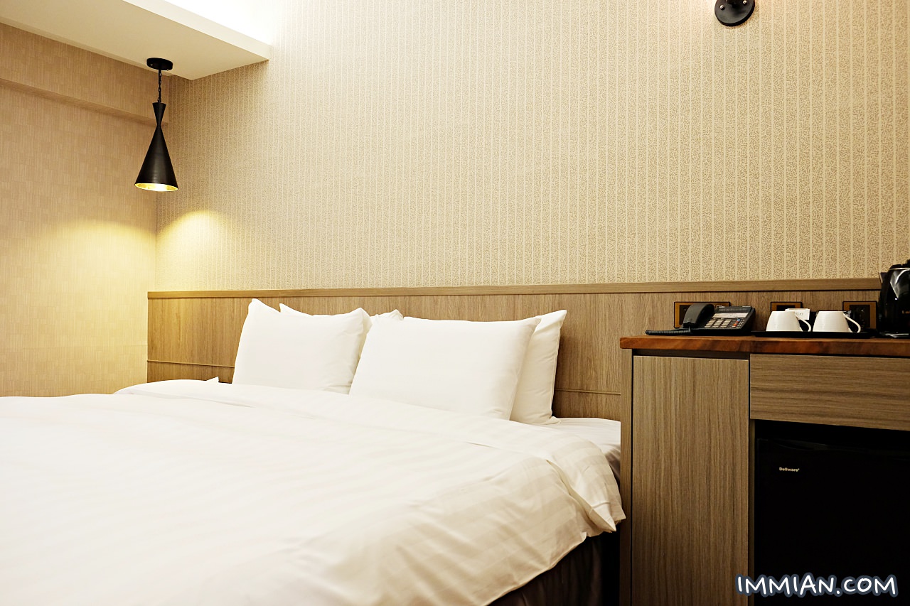 台北信義平價住宿，天使旅店台北 101，近饒河夜市、彩虹橋