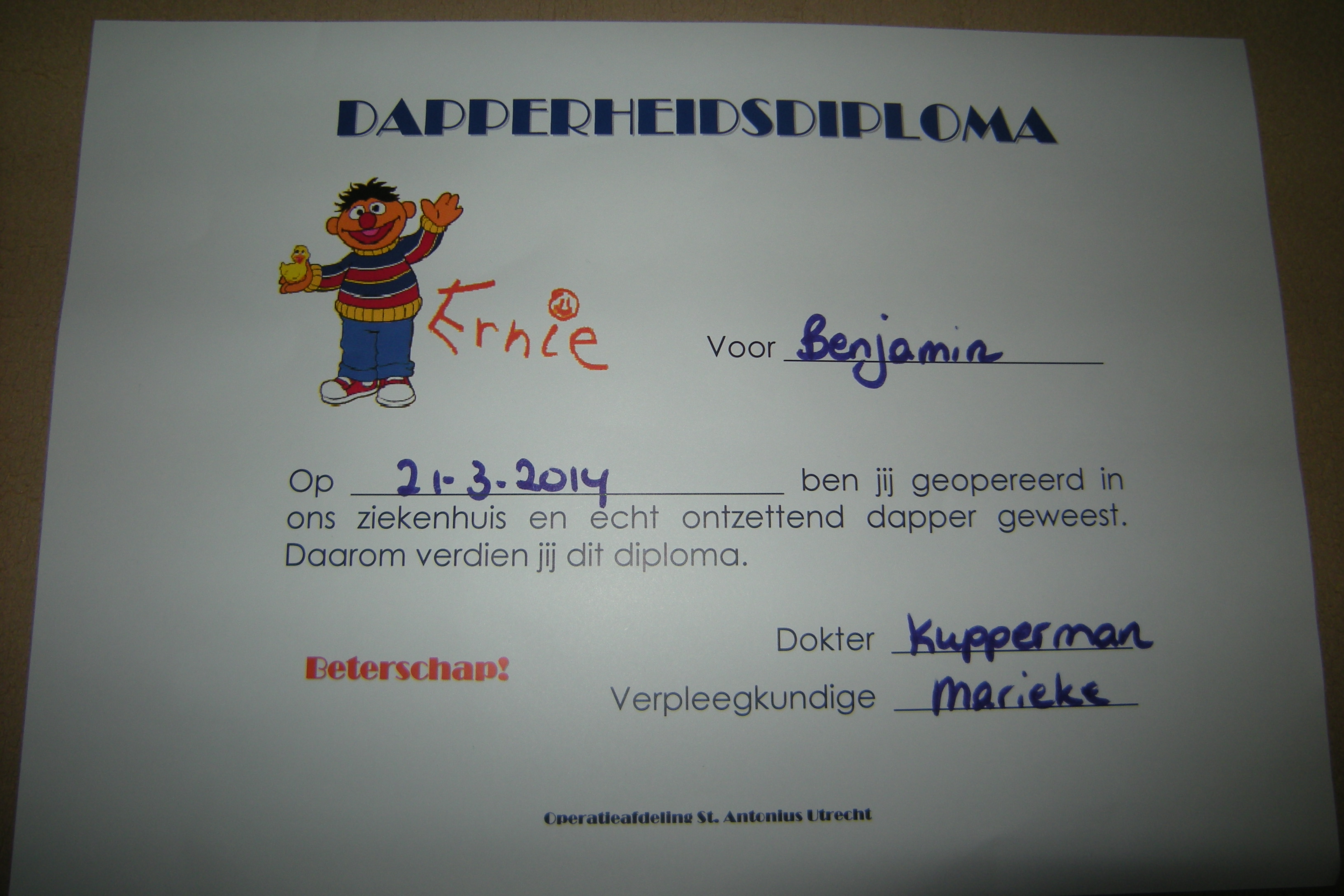 Kinderurkunde für eine besondere leistung, held, . Marz 2014 Importkaaskop