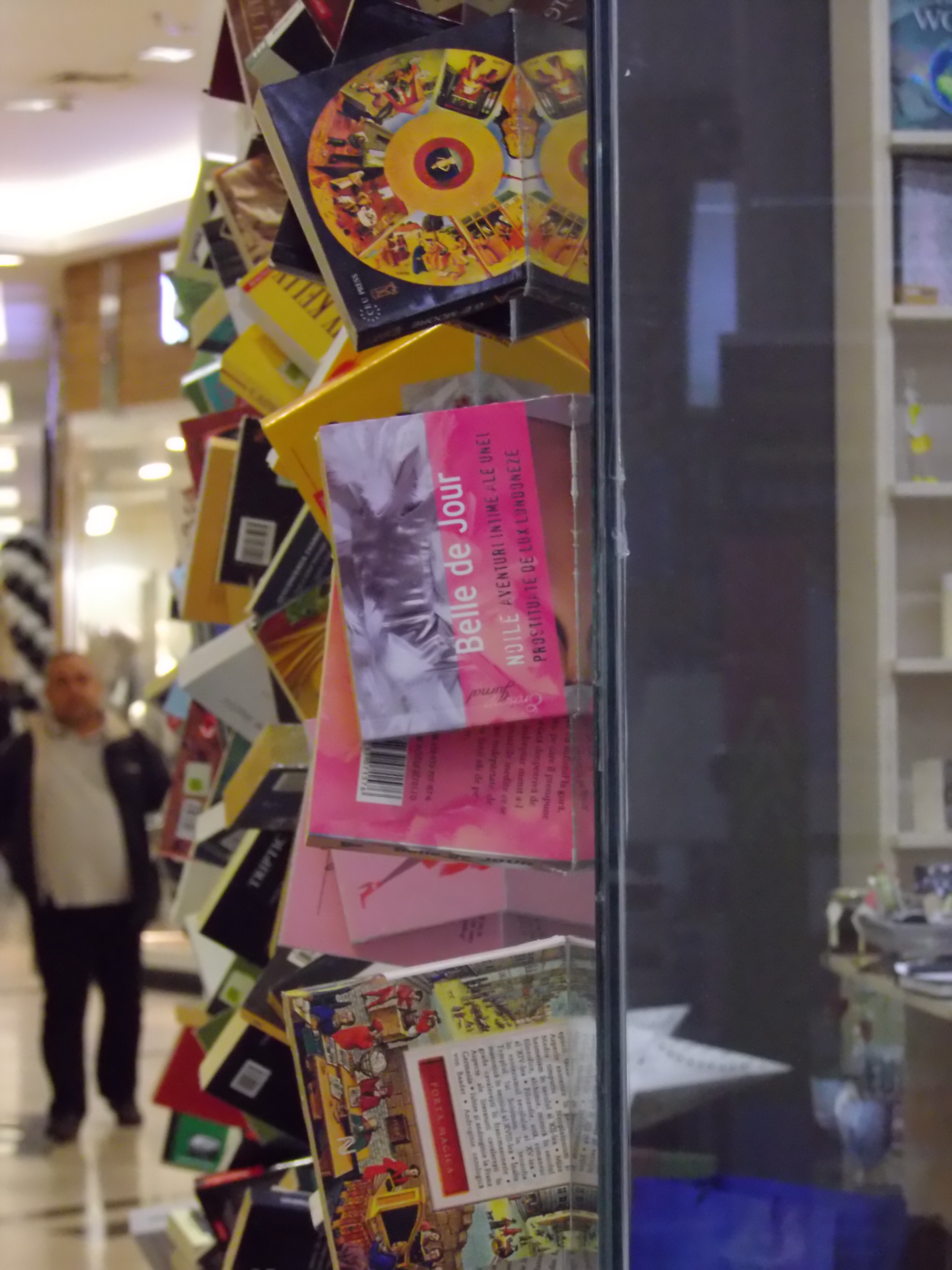 Aprozar Mesaje Subversive Sau Psihologie InversÄ LibrÄria CÄrturesti Ne InvitÄ La Citit FugiÅ£i Cad CÄrÅ£i Infoinsider Ro