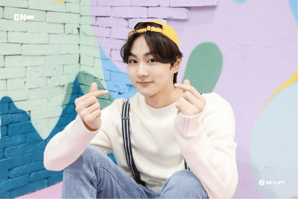 Simak deh, sepuluh foto ini . Keren! 4 Idols Ini Menjadikan 'BTS' Jungkook Sebagai Role