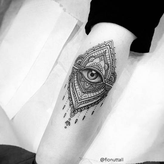 Tattoo Mandala - Oltre 50 Idee Per Il Tuo Prossimo Tatuaggio 550_x_550_jpg
