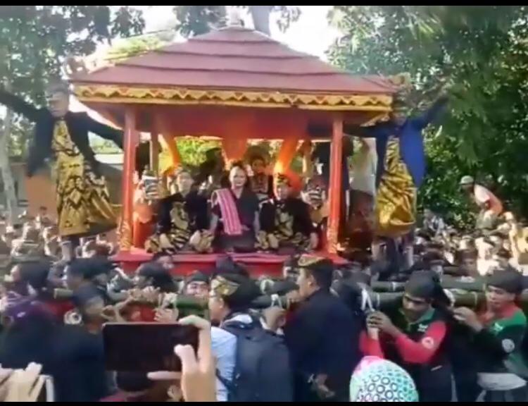 Panitia Acara Adat Nyongkolan Akbar Sampaikan Klarifikasi dan Permohonan  Maaf - Insidelombok