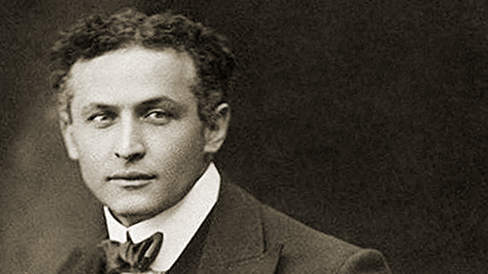 Houdini net worth at time of death