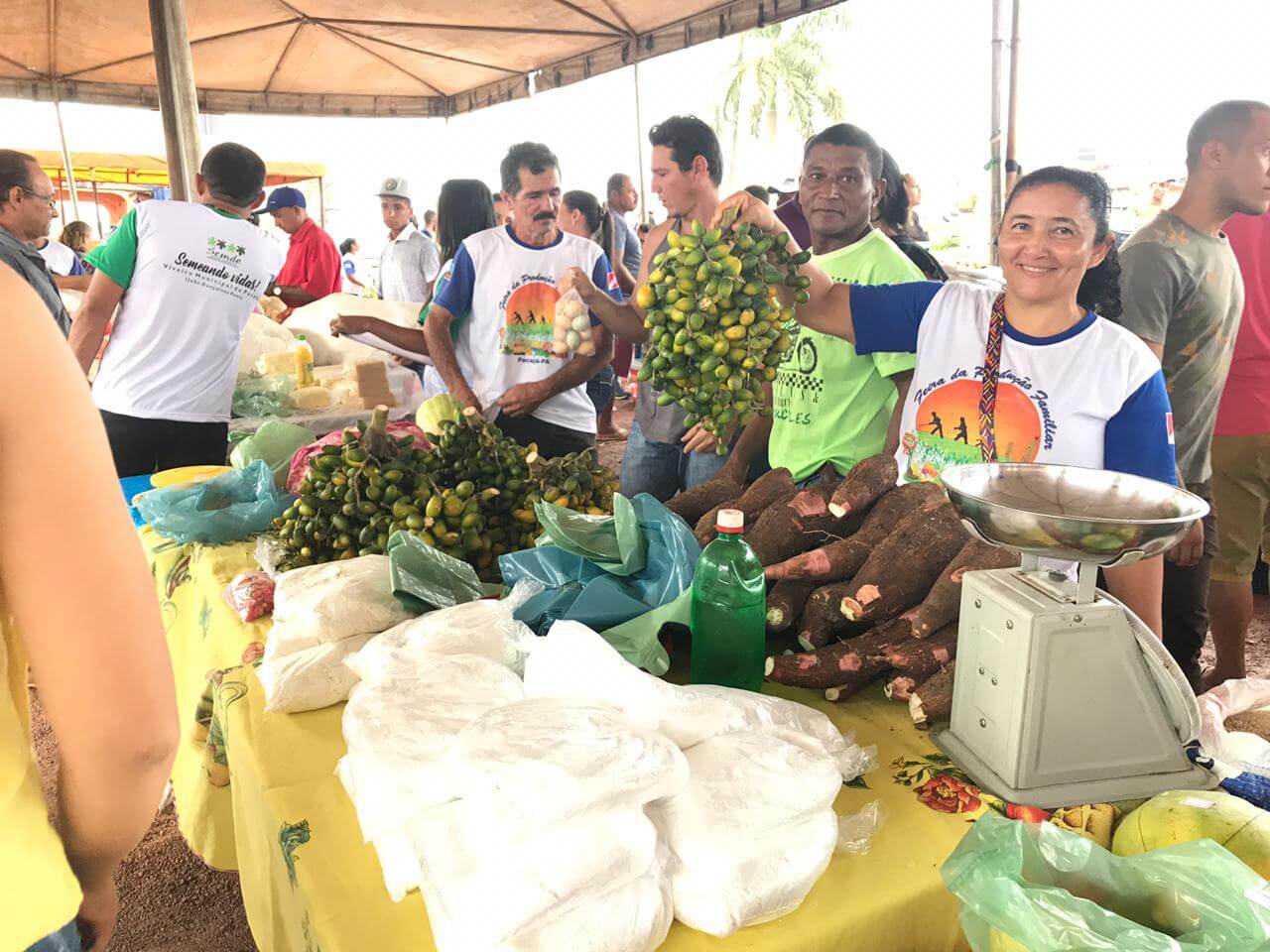 Feira da Produção Familiar de Pacajá. Foto: Denise Reis/IPAM *Imagem registrada antes da pandemia