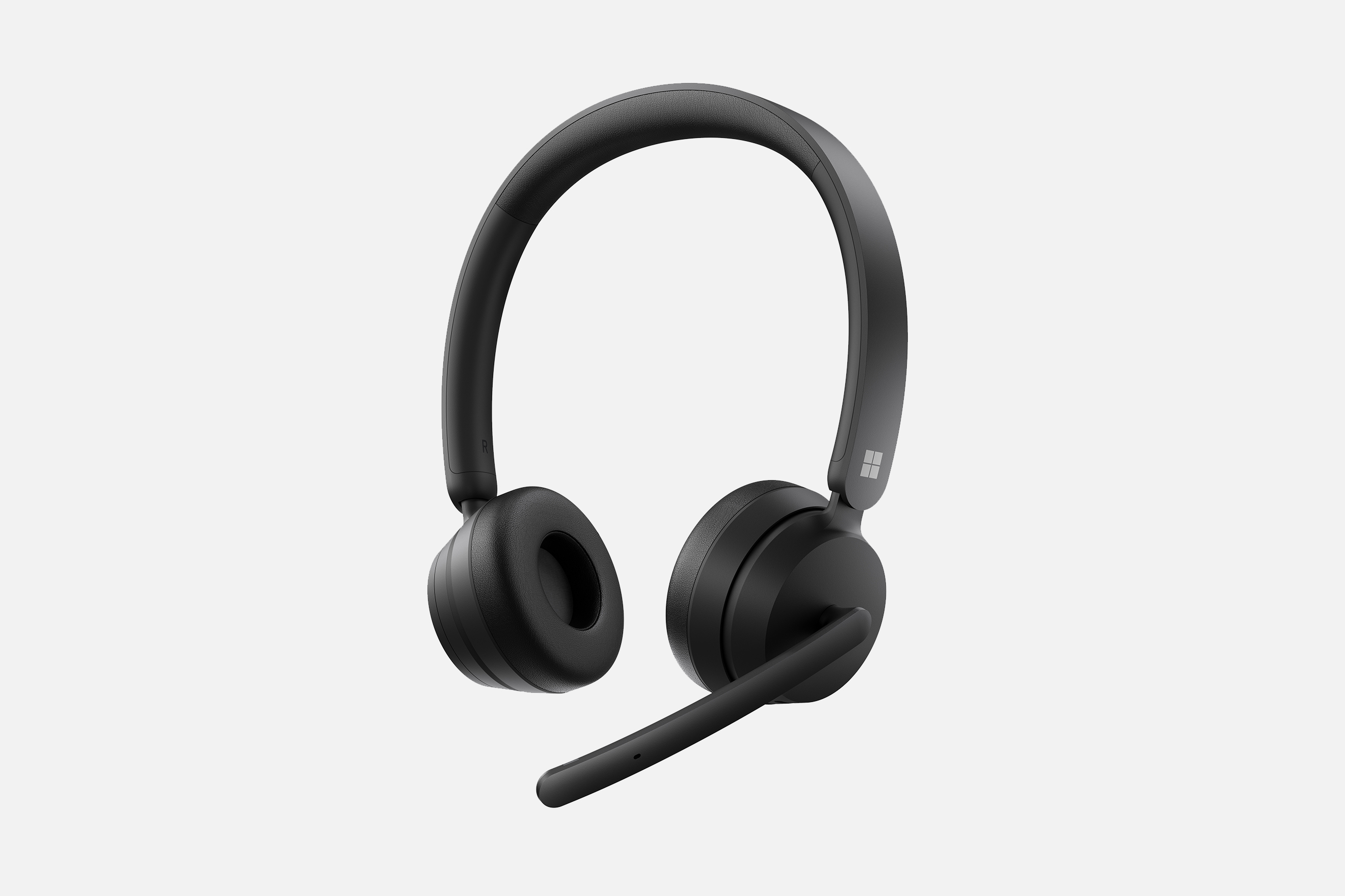 Microsoft выпустила новые беспроводные наушники Surface и гарнитуры с физическими кнопками Microsoft Teams