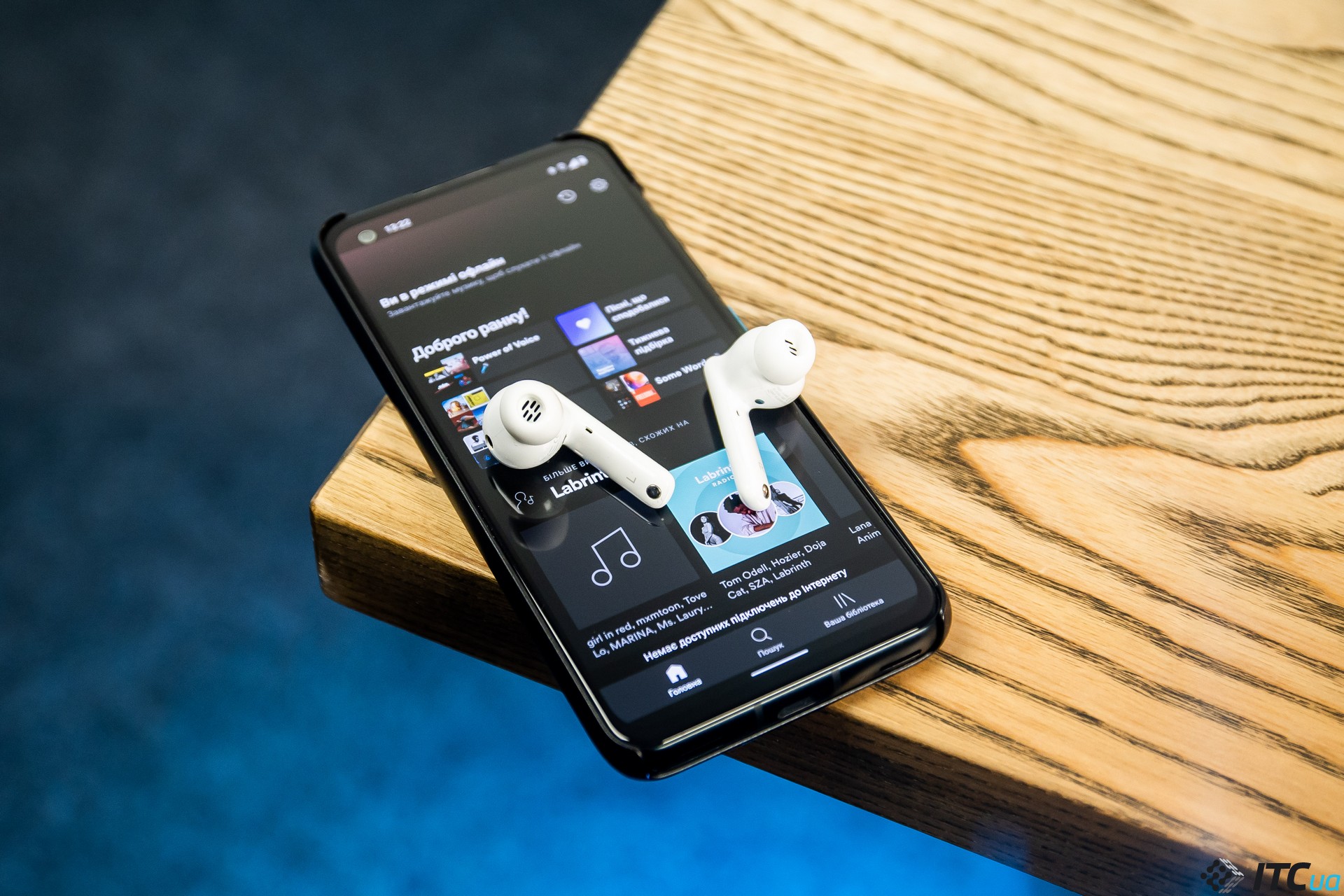 Обзор ASUS Zenfone 8: флагман, который мы заслужили