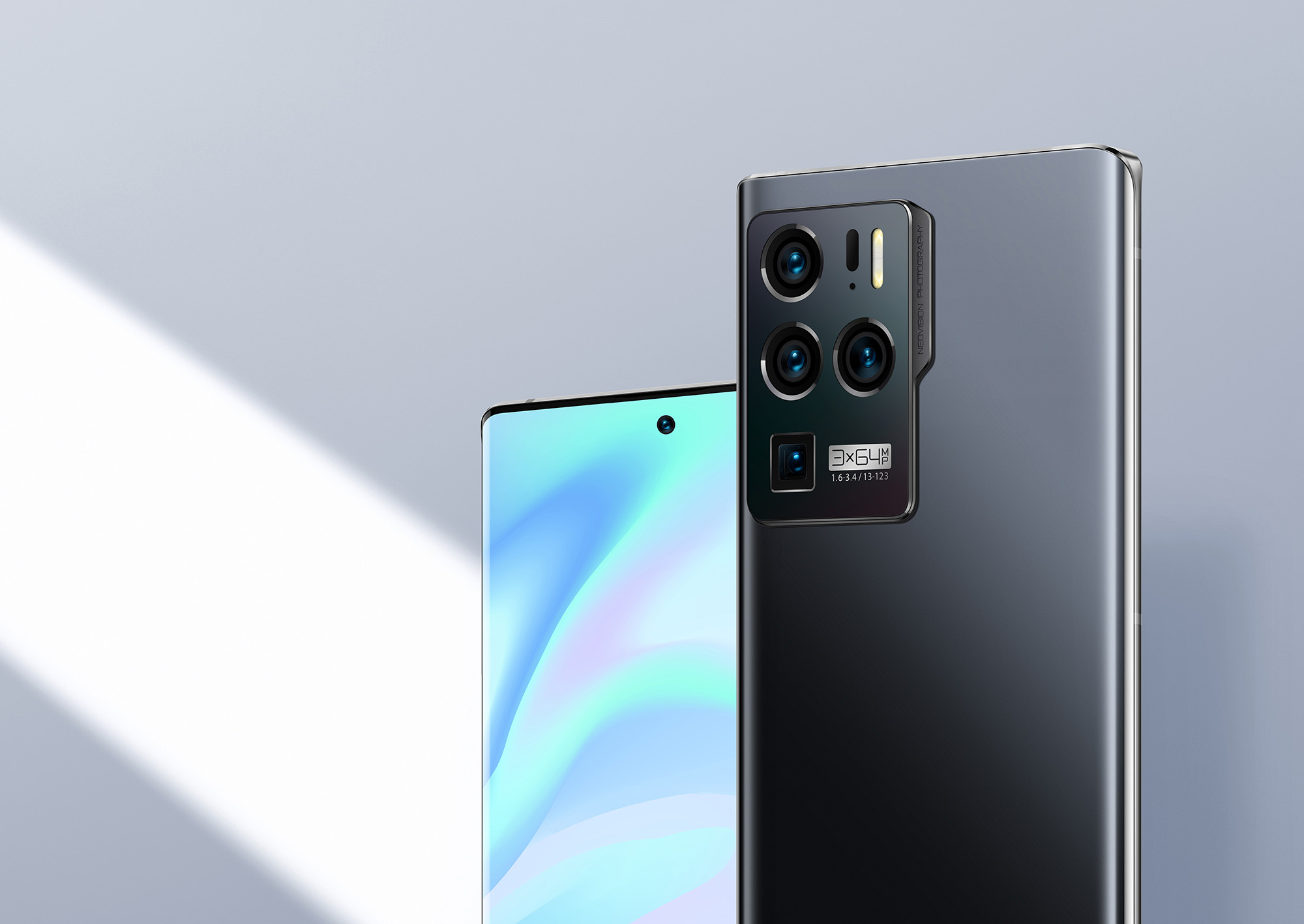 Флагманский смартфон ZTE Axon 30 Ultra с тремя 64-Мп камерами поступит в продажу по цене от $750