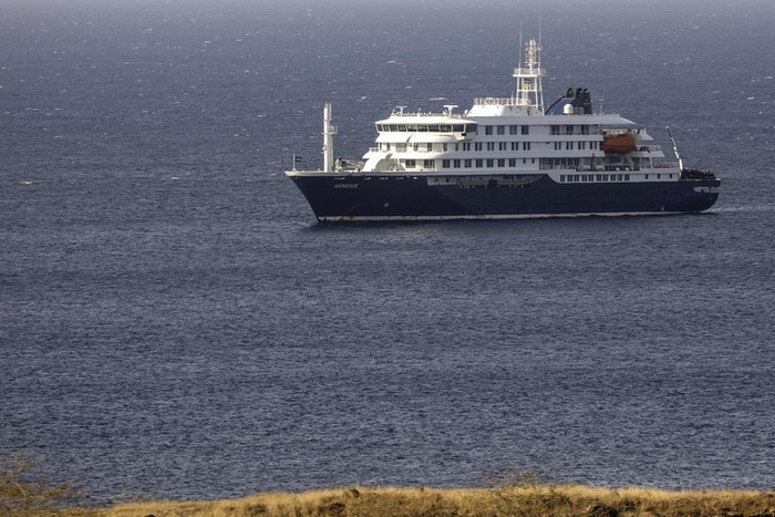 Navio MV Hondius