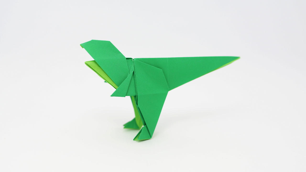 Origami Essence by Román Díaz Jo Nakashima