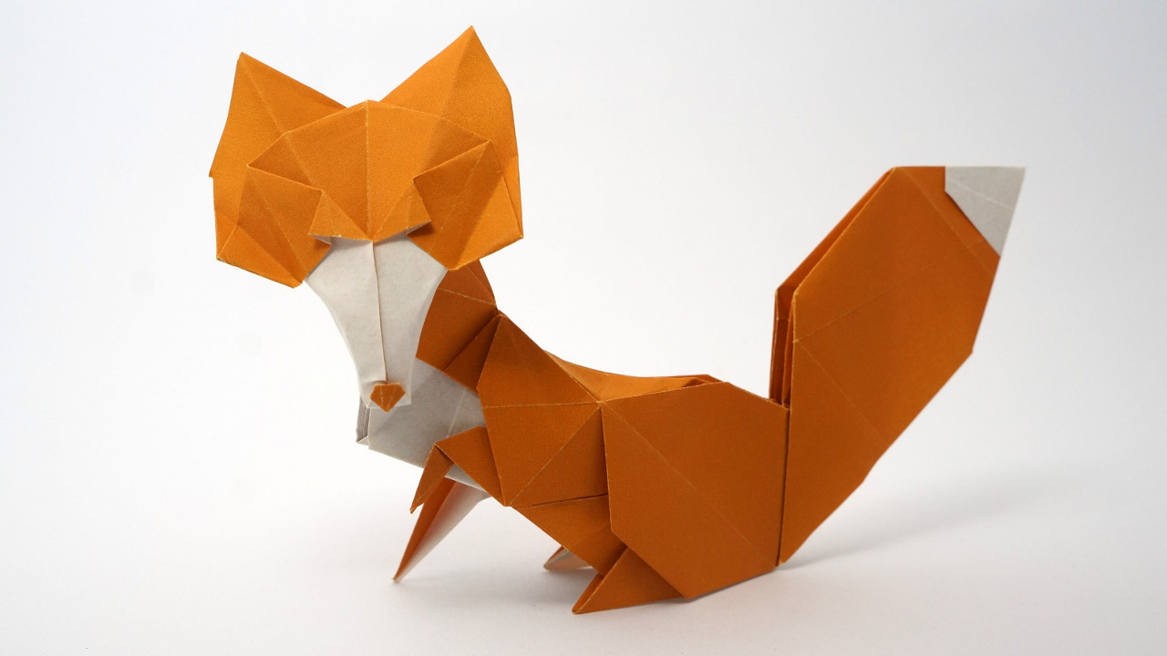 Origami Essence by Román Díaz Jo Nakashima