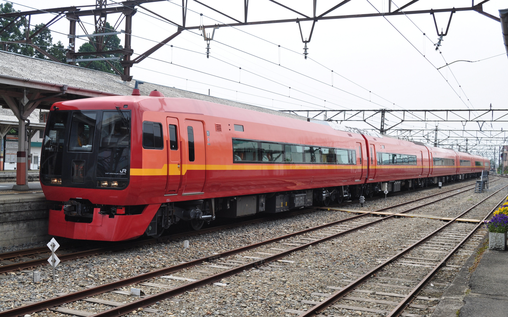 The limited express Nikko and Kinugawa. The train connects Shinjuku