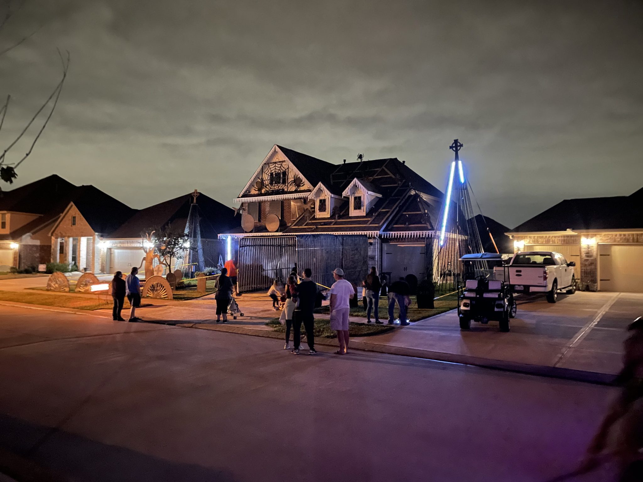 Downsizing from Max to Pro: My First iPhone 12 Pro Impressions 7 night shot with iPhone 12 Pro
