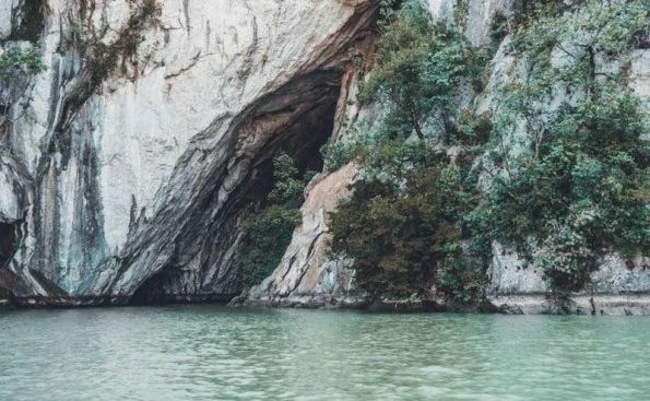 Ponicova cave places to see in romania cazanele dunarii Danube gorges Dobova motor boat tour
