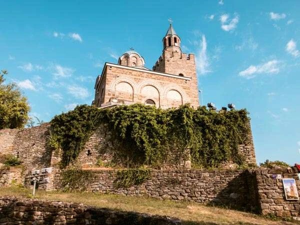 Veliko Tarnovo Bulgaria Road Trip: The perfect 7-day itinerary through beautiful Bulgaria