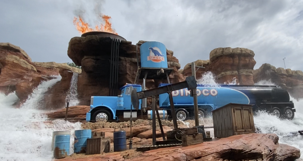 cars-road-trip-review-disneyland-paris-s-new-ride-just-theme-parks
