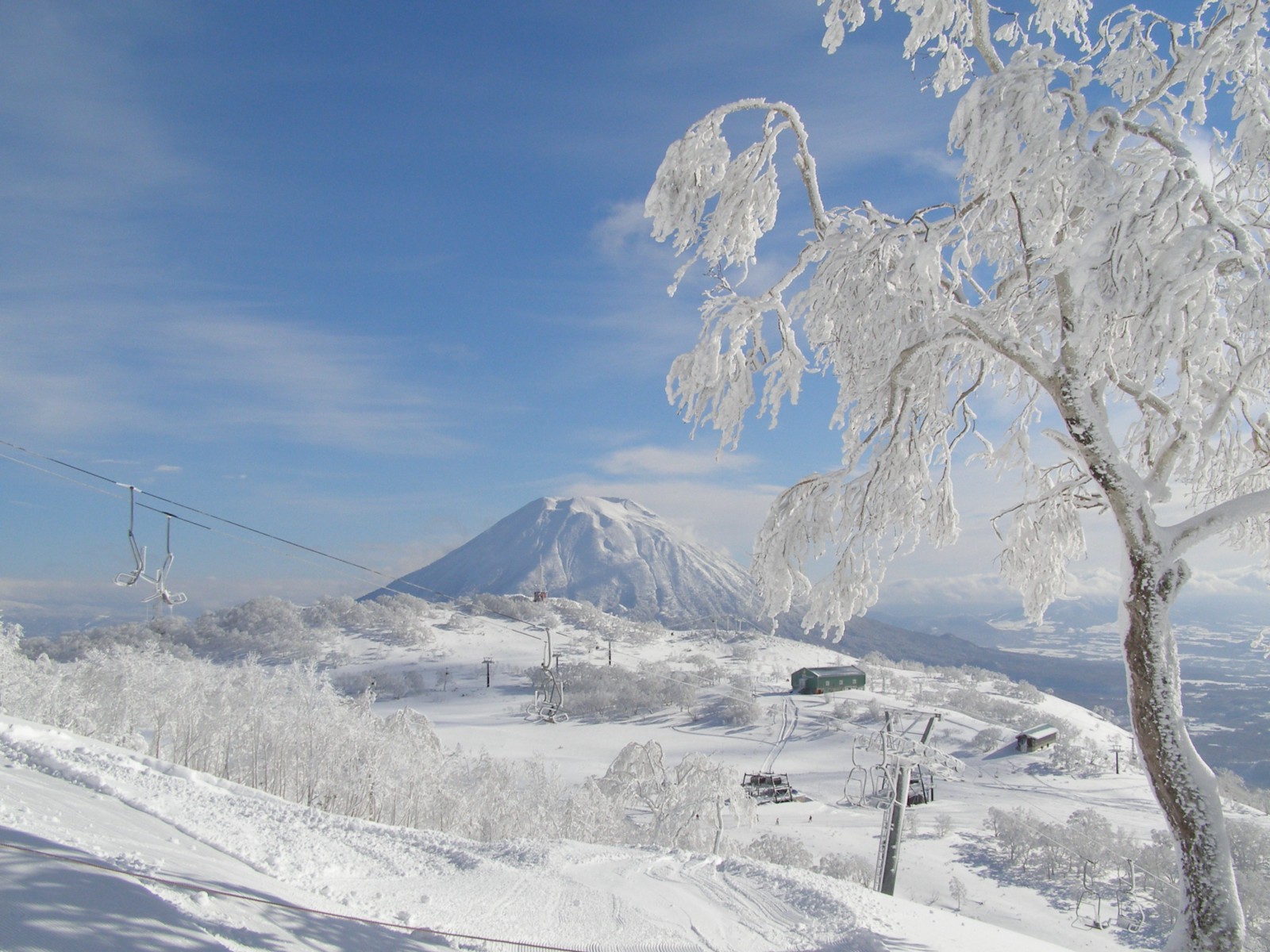 4 Best Niseko Ski Resorts in Hokkaido 2021-2022 - Japan Web Magazine