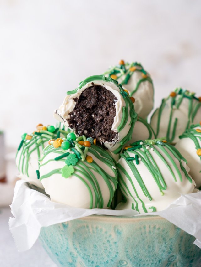 Mint Oreo Cookie Balls