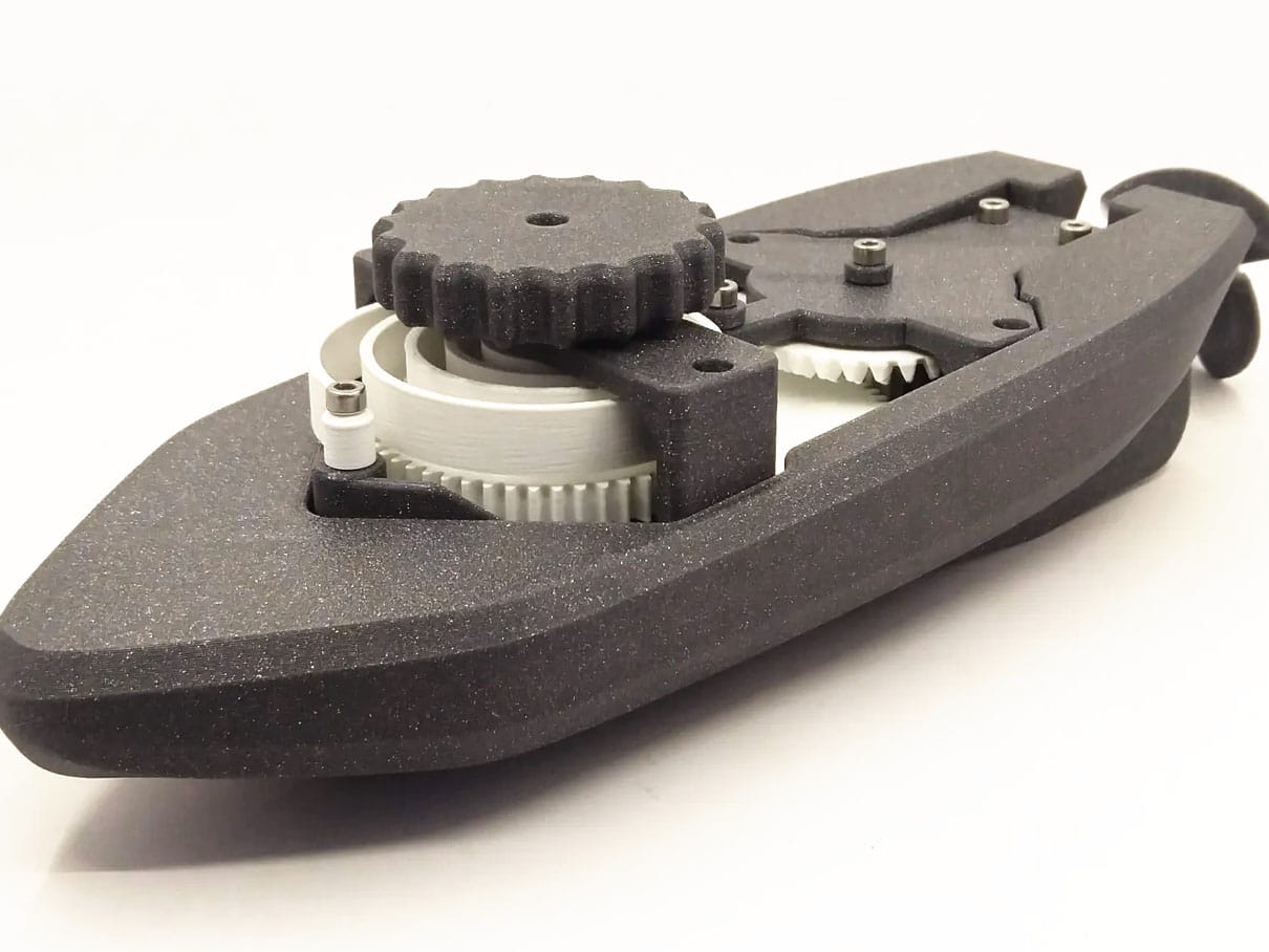 wind-up boat