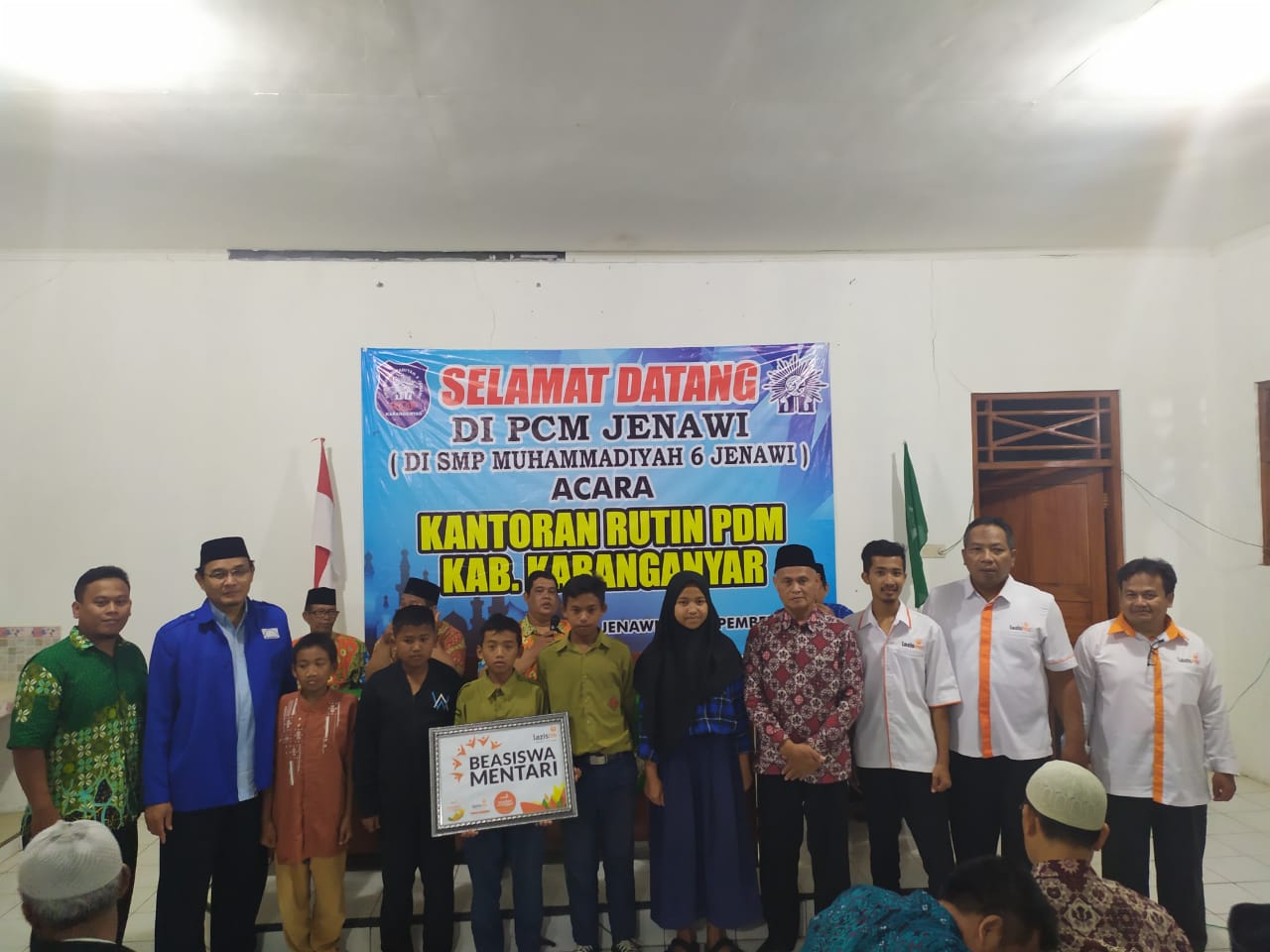 Dukung UNBK Mandiri, Muhammadiyah Karanganyar Berikan Bantuan Komputer dan  Beasiswa Mentari Lazismu. | Portal Informasi dan Dakwah Kabupaten  Karanganyar