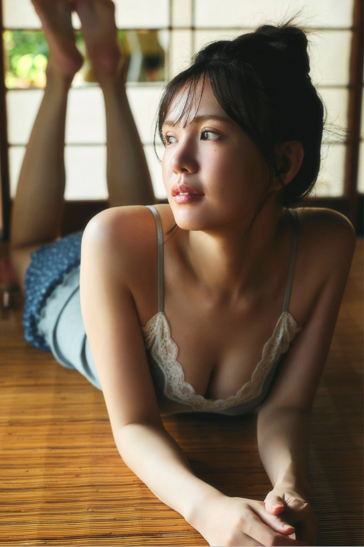 岡本彩夏写真集《初次彩绘夏日》50张先行公开