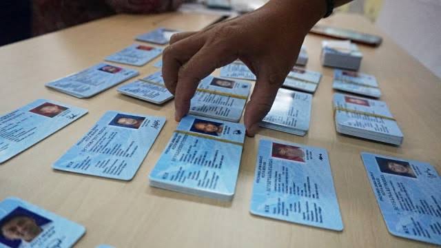 Kemendagri Tegaskan Pengurusan Administrasi Kependudukan Tidak Perlu  Sertifikasi Vaksin Covid-19 - katasulut.com