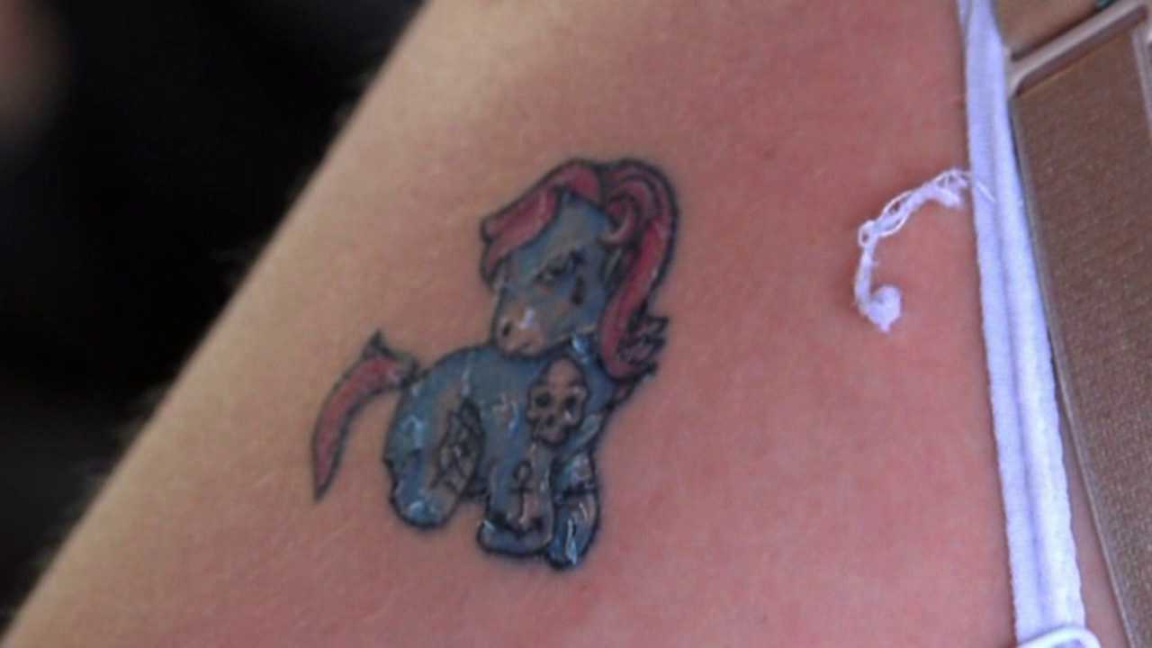 People Get 'My Little Pony' Tattoos To Combat Bullying | Fox31 Denver 720_x_1280_jpg