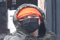 Denver police looking for two suspects in aggravated robbery | KDVR FOX31