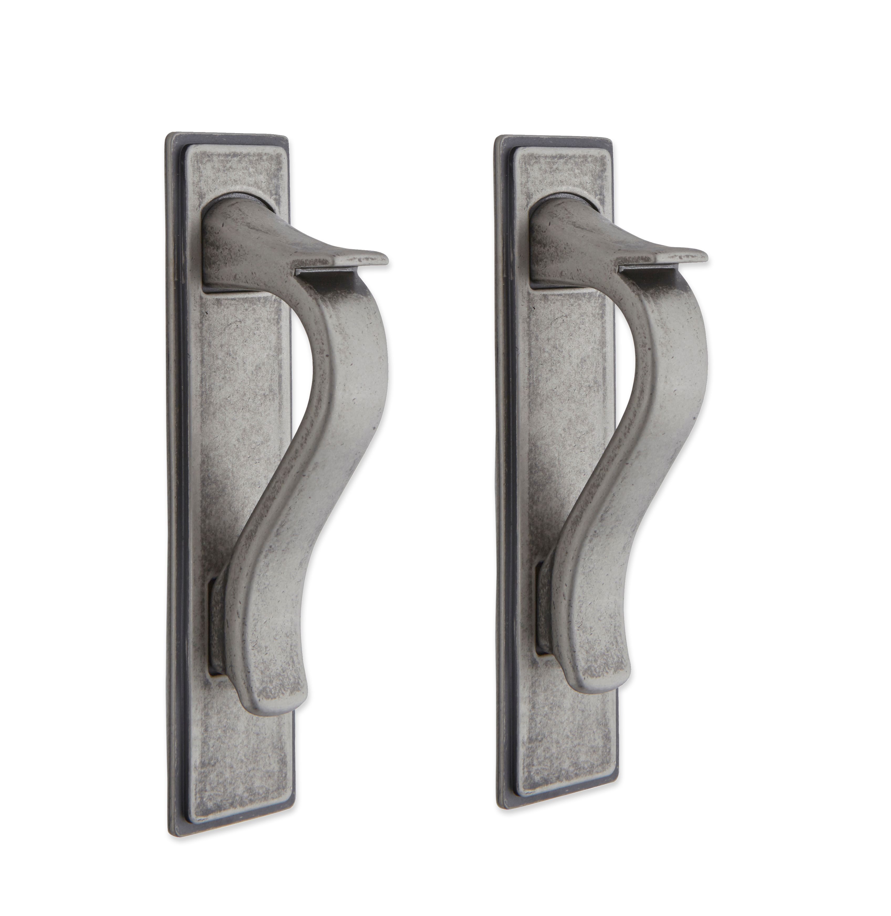 Women's health may earn commission from the links on this page, but we only feature products we believe in. IT Kitchens Antique Pewter Effect D-Shaped Cabinet Handle
