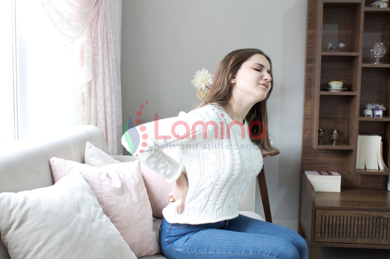 Beli sakit pinggang saat haid terlengkap harga murah november 2021 di tokopedia! Nyeri Pinggang Saat Haid 6 Cara Mengatasinya Di Rumah Klinik Lamina