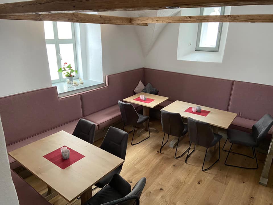 3 zimmer mietwohnungen in abensberg. Kloster Cafe Biburg - Abensberg - Siegenburg - Cafe