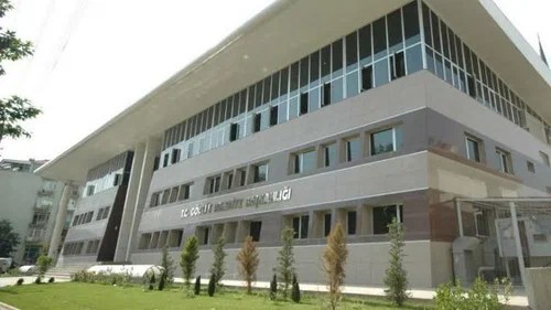 Gölcük Belediyesi’nden dev satış: İş yeri ve konutlar ihaleye çıkıyor