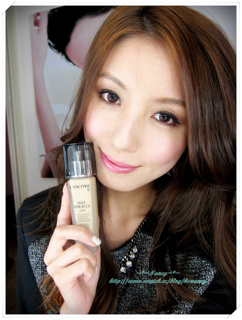 <彩妝>從此不用擔心沾染兩個字!LancÔme蘭蔻24H持久奇蹟嫩粉底。