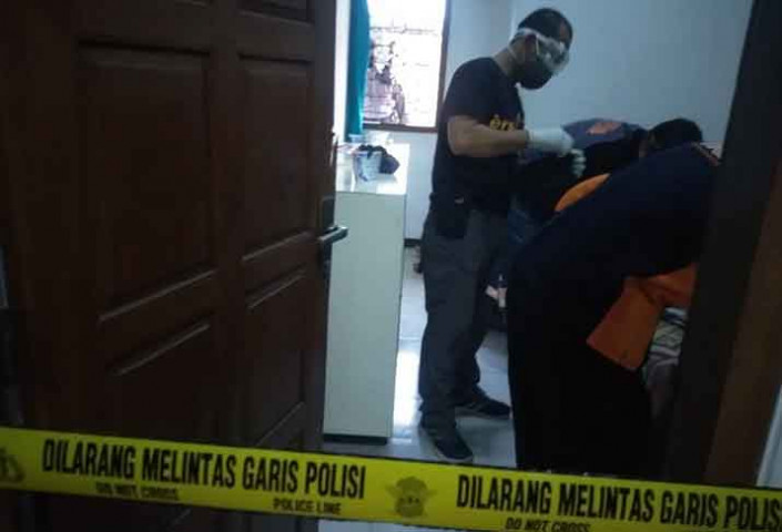 Sebagai modal untuk membuka usaha di tempat asalnya nanti. Seorang Wanita Asal Jepara Ditemukan Tewas Di Kamar Kos Eks