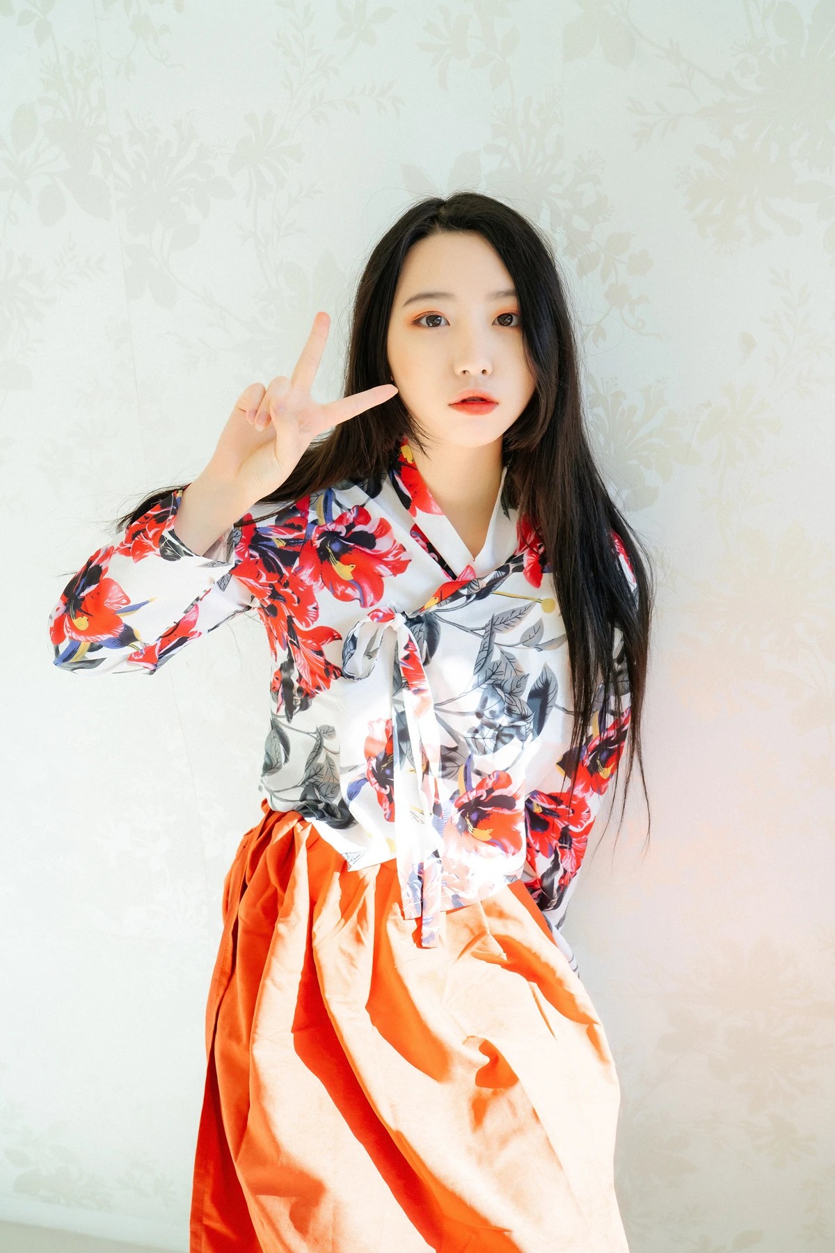 Dame 담 Moon Night Snap 新年祝福