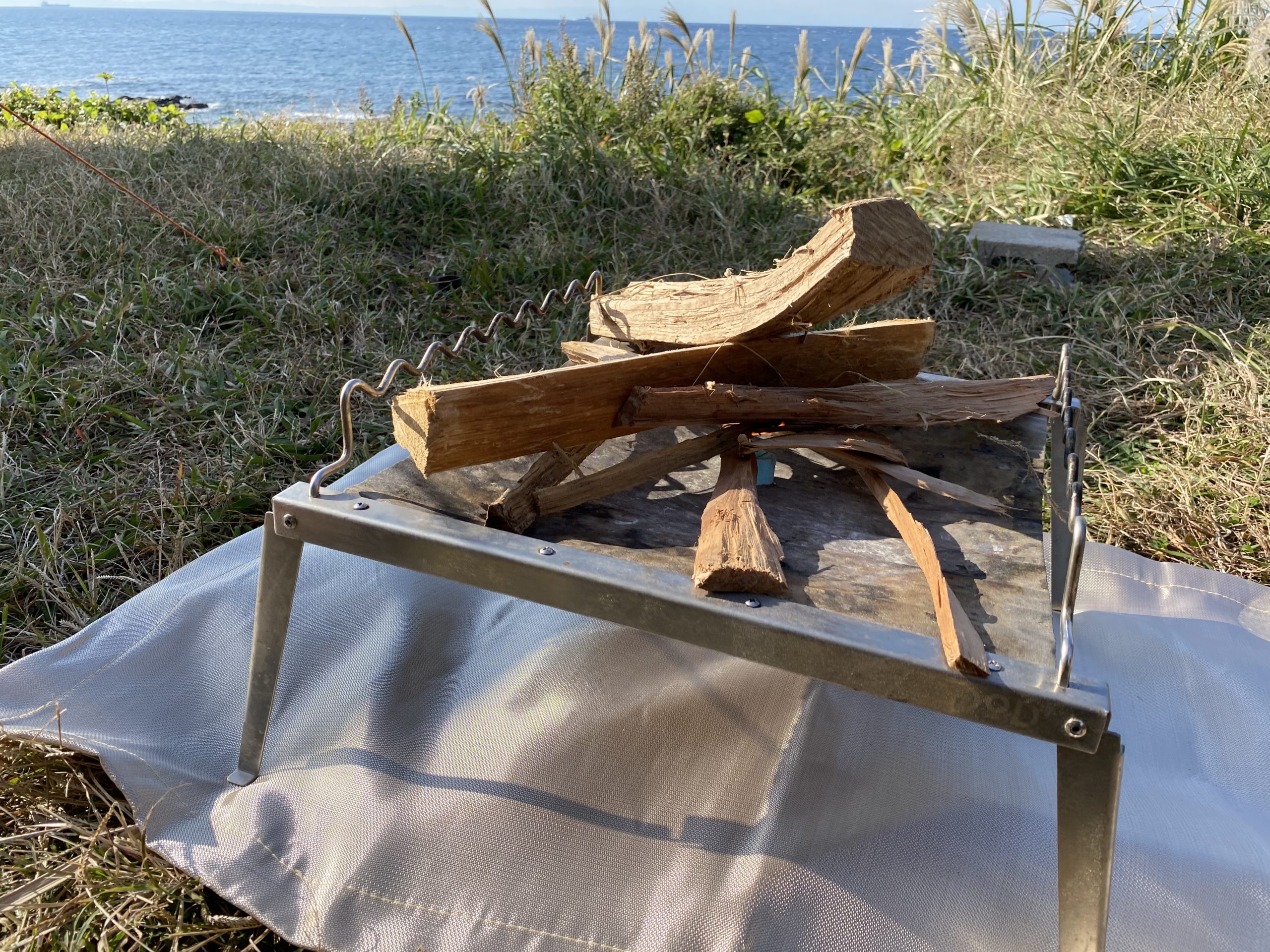 買ってよかった焚火台！「DOD秘密のグリルさん」 | KUROKO Blogのアイキャッチ画像