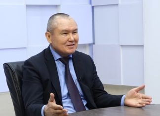 Ош: Калаа башчысы мэрияда кландык башкаруу бар экенин билдирди