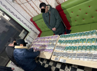 УКМК Баткен облустук сотунун катчысын коррупцияга шектеп кармады