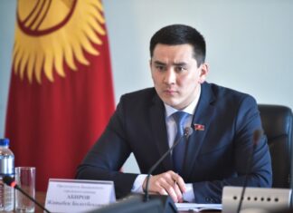 Президент депутат Абиров жаранды сабаганы тууралуу окуяны ар тараптуу иликтөөнү тапшырды