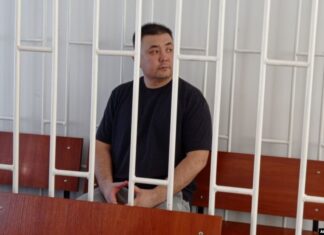 Массалык башаламандык, кылмышка даярдык көрүү. Активист Мелис Аспеков кайра кармалды