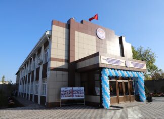 Камчыбек Ташиев Кара-Балтада УКМКнын кезектеги жаңы имаратын ачты