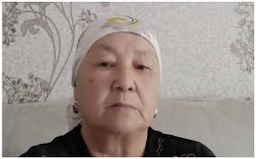 Соцтармактагы билдирүүсү үчүн кармалган пенсионер Салия Таштановага 50 миң сом айып салынды