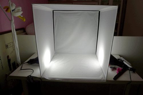 最佳生日禮物★簡易攝影棚＆莉卡娃娃的白色鋼琴