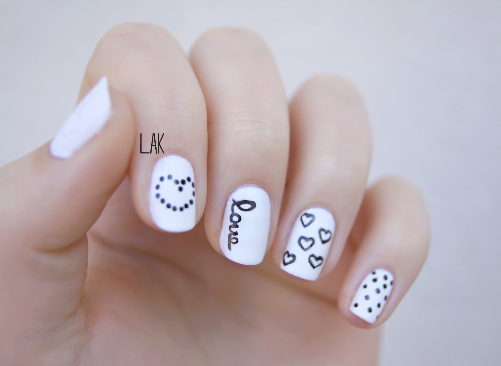 Un Petit Nailart Special St Valentin Pleins De Douceur
