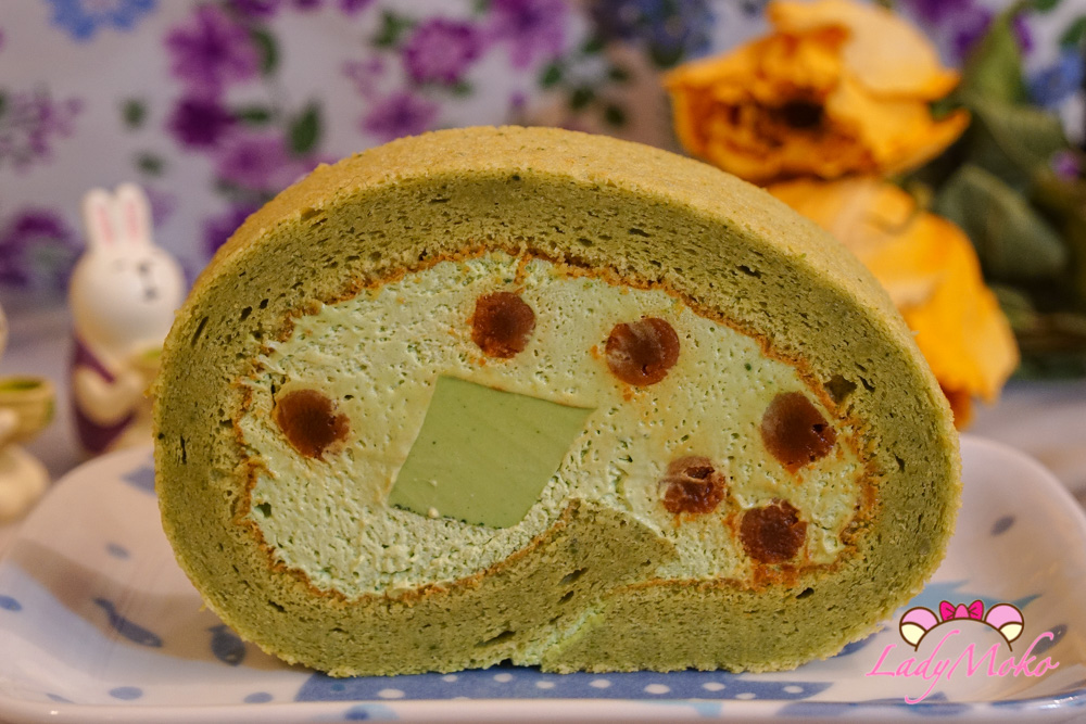 抹茶奶凍蛋糕焦糖捲食譜 Matcha Panna Cotta Caramel Cake Roll｜軟Q軟Q奶凍食譜推薦