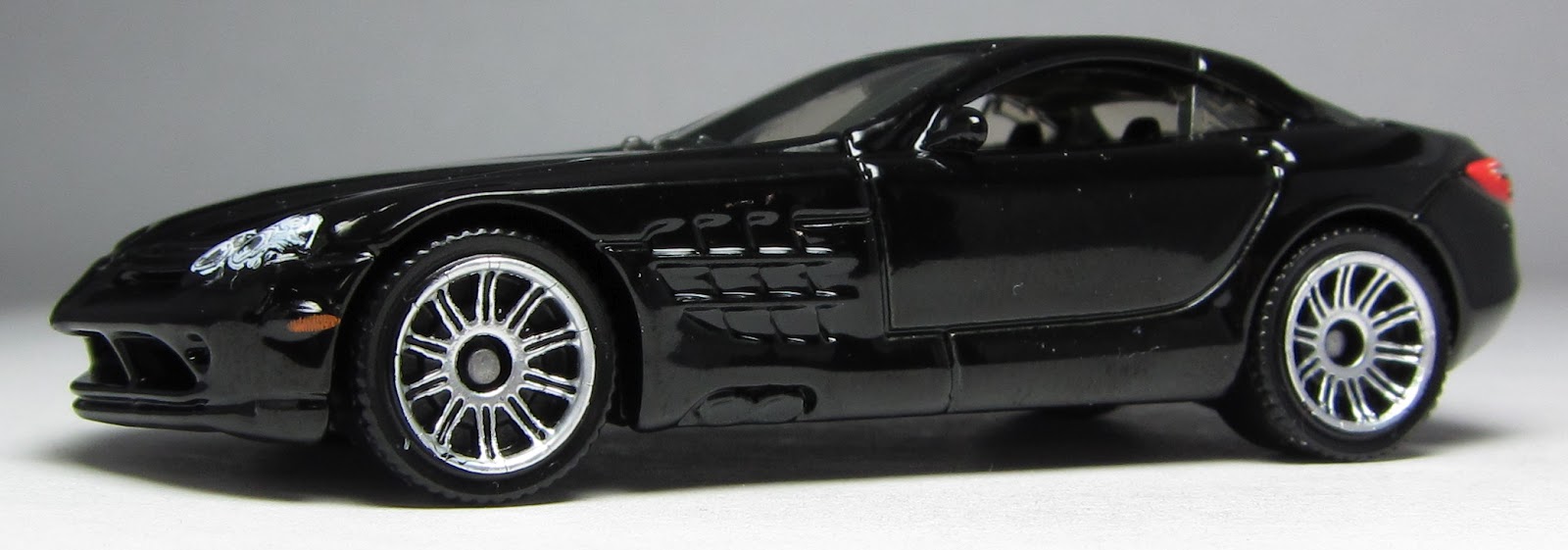 mercedes benz slr mclaren hot wheels